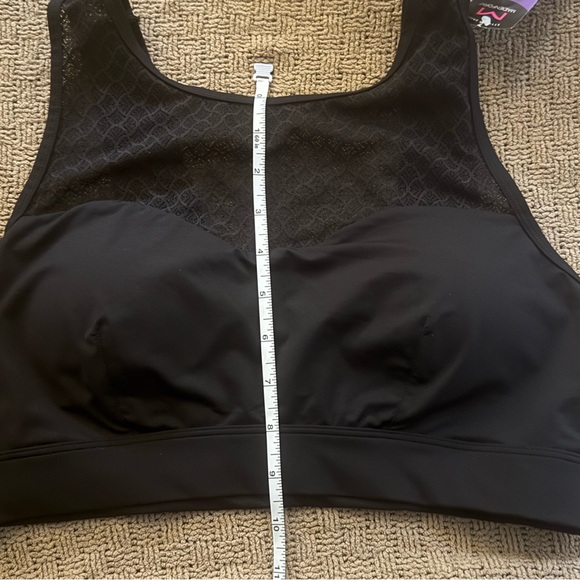 High Neck Wireless Pullover Bra with Mesh Design - Picture 5 of 8